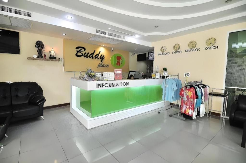 Buddy Place Bangkok Luaran gambar
