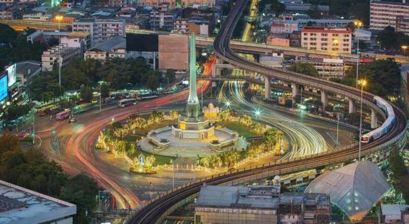 Buddy Place Bangkok Luaran gambar