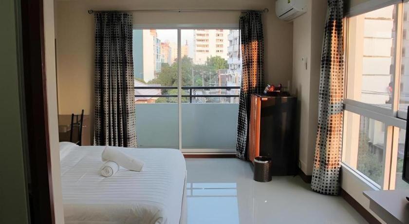 Buddy Place Bangkok Luaran gambar